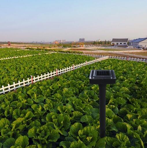 Solar Sonic Pest Repeller – Keeps Snakes & Rodents Away Naturally