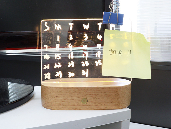 Wood LED Message Board Lamp – Minimal Night Light for Bedroom & Desk Decor